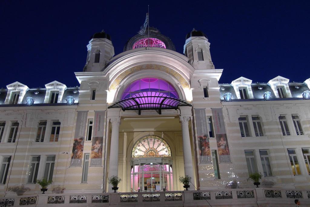 Hotel Le Littoral Evian-les-Bains Exterior photo