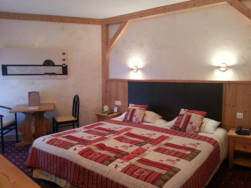 Hotel Le Littoral Evian-les-Bains Room photo
